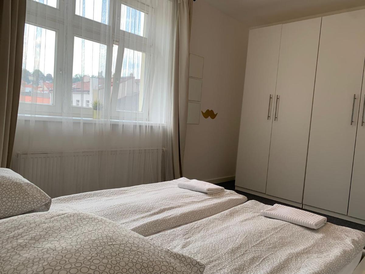 Little Tom Apartments Прага Екстериор снимка